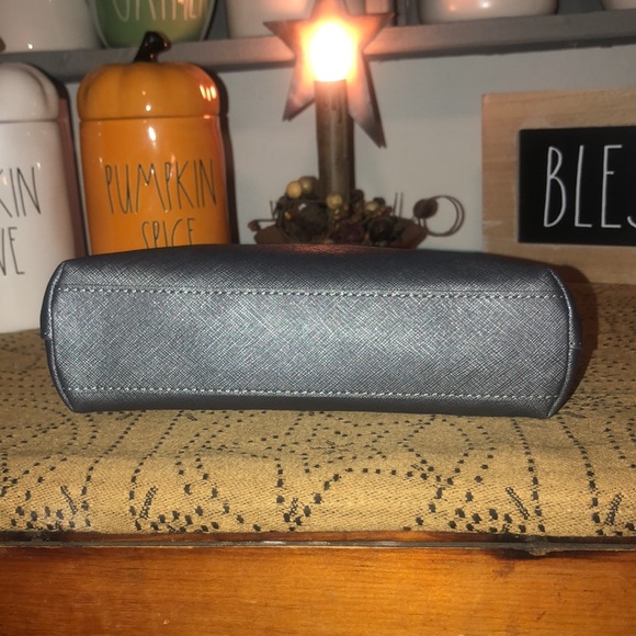 Coach Darcy Leather Cosmetic Case (Silver/Pewter) - Picture 6 of 12